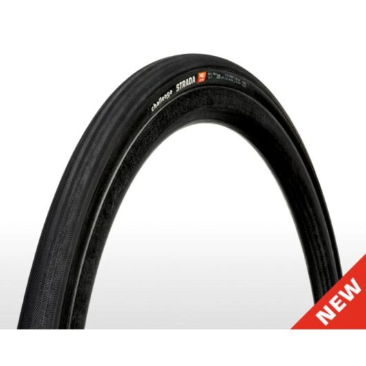 Challenge Strada Pro Handmade Clincher Tyre - Black700 x 28